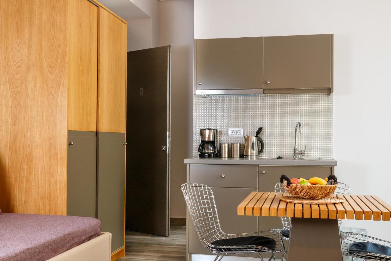Rigas City Apartments Chrissi Akti Chania Exterior foto