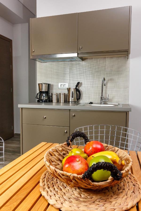 Rigas City Apartments Chrissi Akti Chania Exterior foto